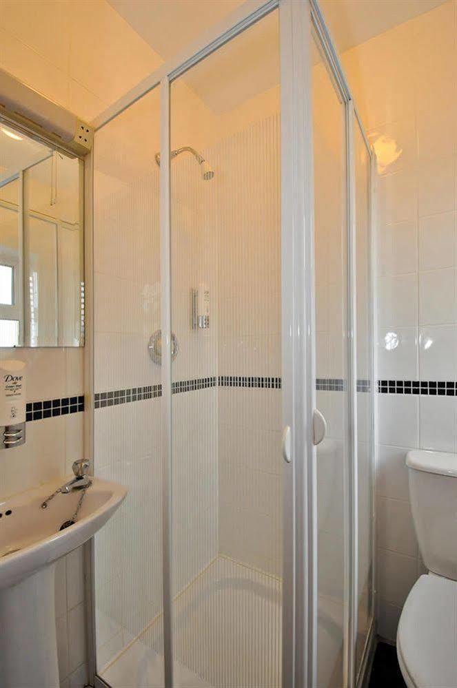Amber Lodge Budget Accommodation Galway Exteriér fotografie